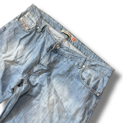 Vintage Diesel Jeans [38]
